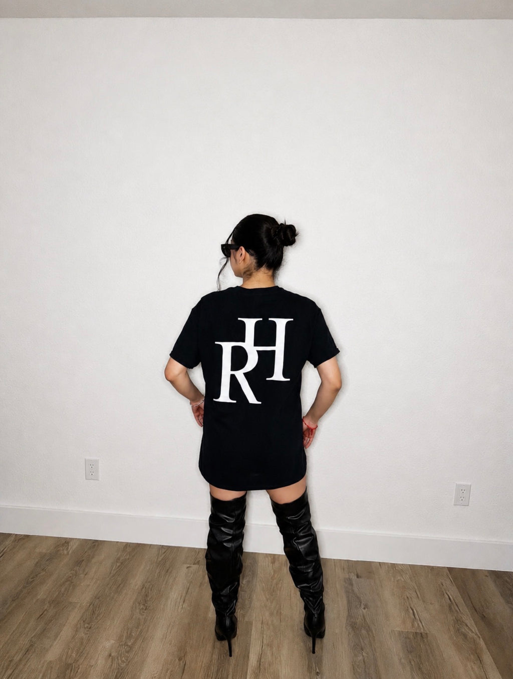 PREORDER RH SIGNATURE TEE